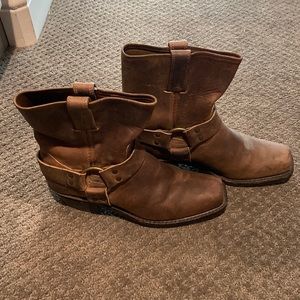 Frye 8R Brown Harness Boots Size 8 1/2